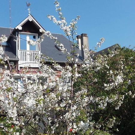 Vacances Paisibles Sur La Cote Fleurie. Trouville-sur-Mer Kültér fotó